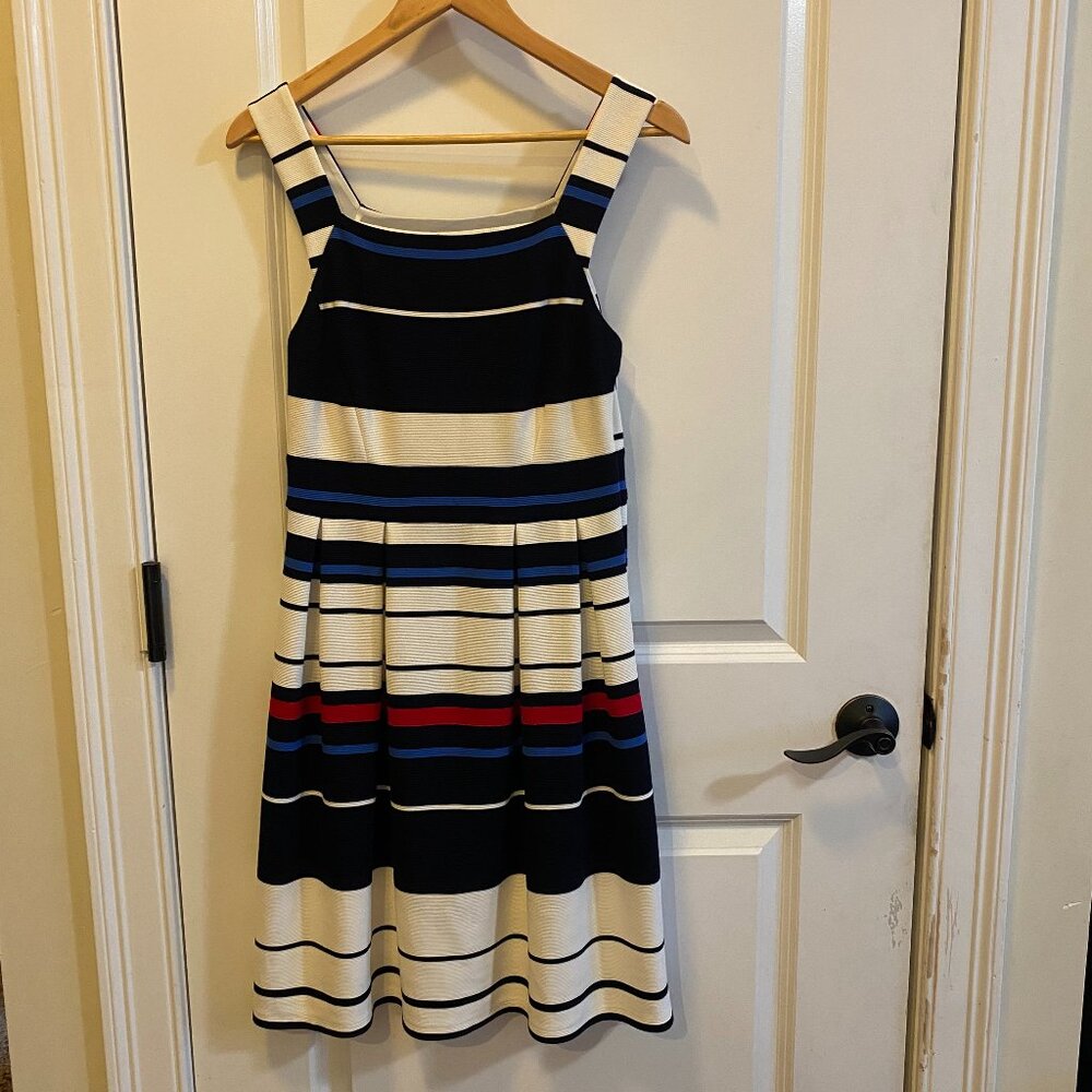 Adrianna Papell Sleeveless Dress